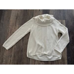 Cream White Turtleneck Knit Sweater High Low Hem Chevron Pointelle Pullover